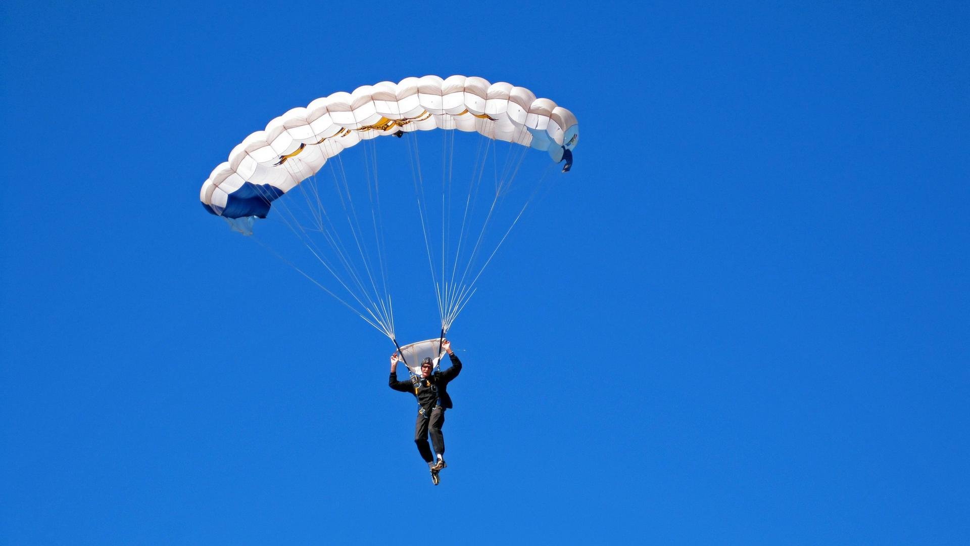 欧冠“爆冷门”竞猜：那些令人意想不到的结果，欧冠冷门预测